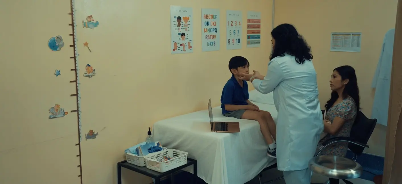 Munting Liwanag Scene 4